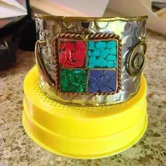 Vintage Open Cuff  bracelet handcrafted metal 8 inches in sliver Gold-toned - Picture 3 of 10